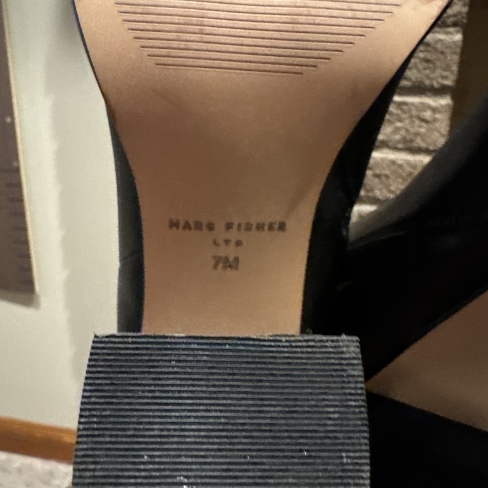 Marc Fisher Lannie Black Block High Heeled Riding Boots Sz 7M #634 - Picture 11 of 16